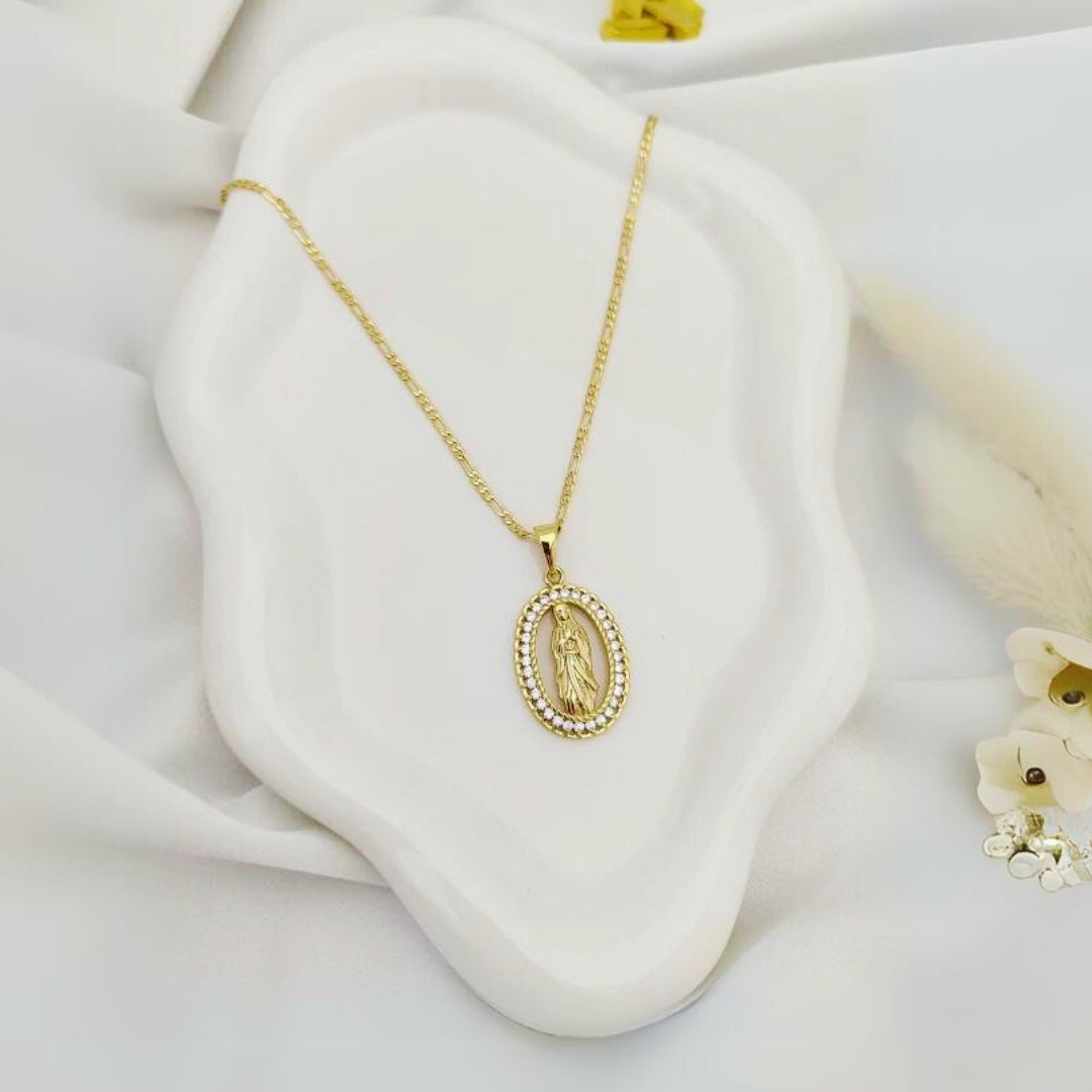 Collar Virgen Maria con Caja de Regalo