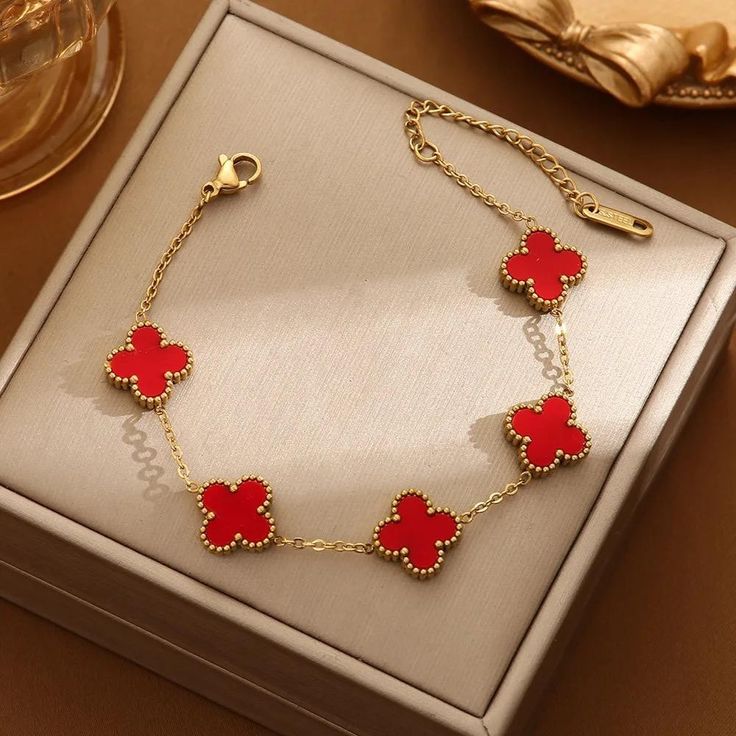 Pulsera De Trébol CON Cajita de Regalo🎁