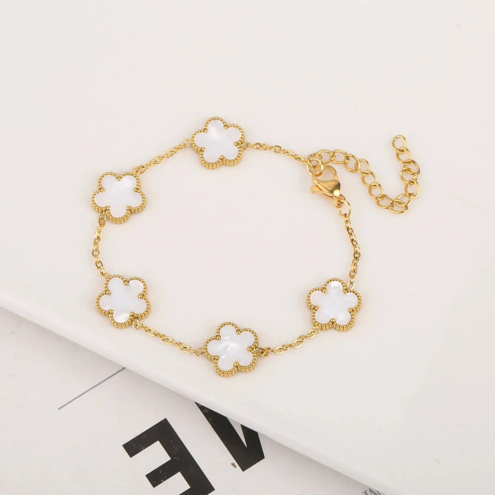 Pulsera De Trébol CON Cajita de Regalo🎁